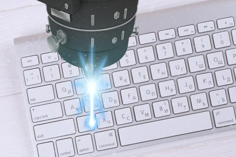 Лазерная гравировка на клавиатуре iMac